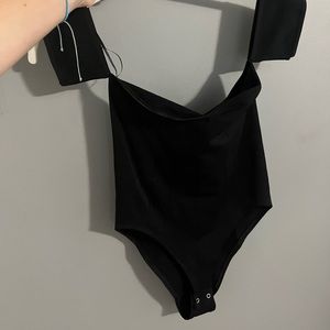 Two tops I’m selling!!!